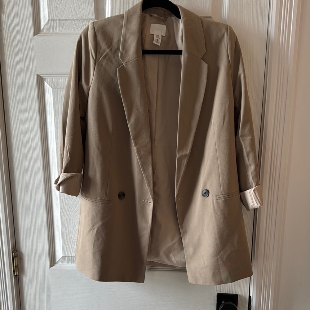 H&M light beige blazer